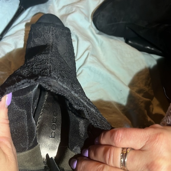 Bebe high heel black lace open toe. - Picture 2 of 3